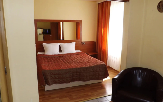 Palitra Family Hotel