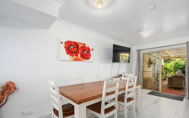 Shell Cove by Charlesworth