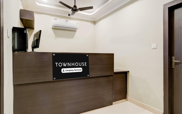 Super Townhouse IG Athletic Stadium