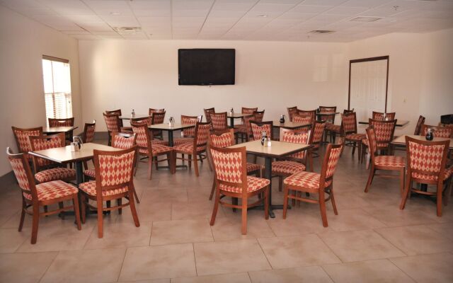 Country Inn & Suites by Radisson, Kearney, NE