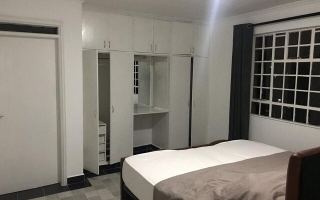 Elmado Apartments
