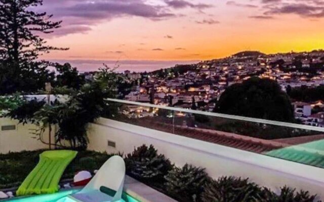 Villa With 3 Bedrooms In Funchal, With Wonderful Sea View, Private Pool, Enclosed Garden