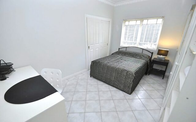 Kingsford 12 Shaw Furnished Apartment