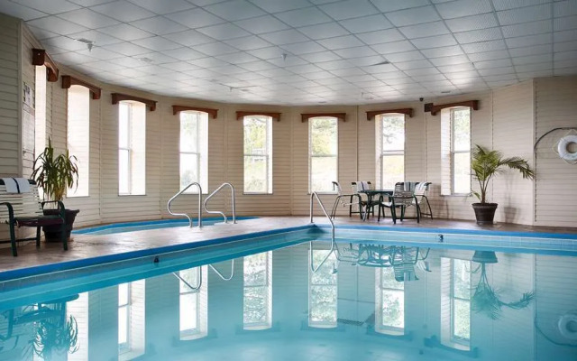 Best Western The Hotel Chequamegon