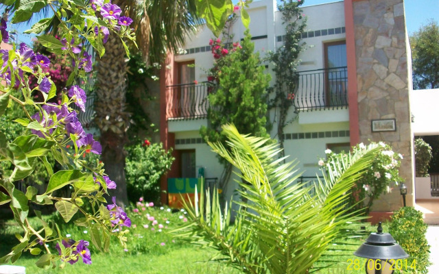Kriss Hotel