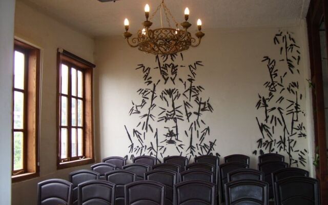 Garivalpo Bed & Breakfast Multicultural