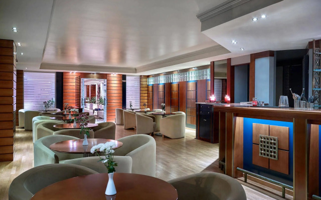 Blazer Suites Hotel