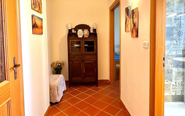 Rock Garden Villa in Isola