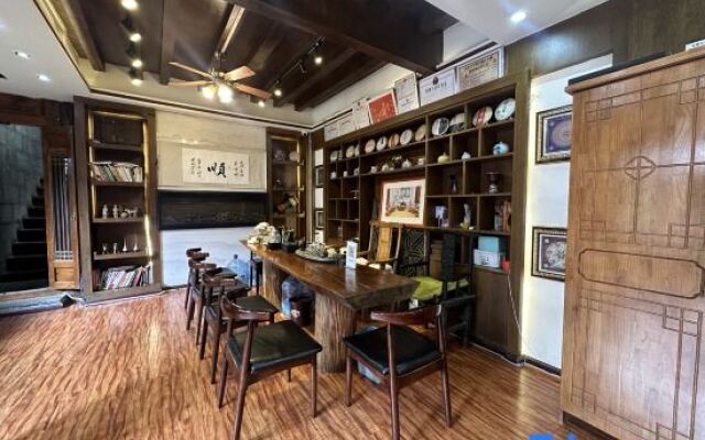 Linglong Xiaozhu | Travel Garden View Homestay