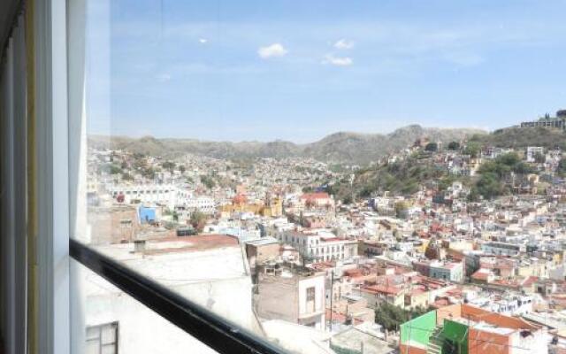 La Lotería Panoramic House & Rooftop by Lunian