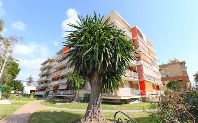 Del Parque Flats Castillo