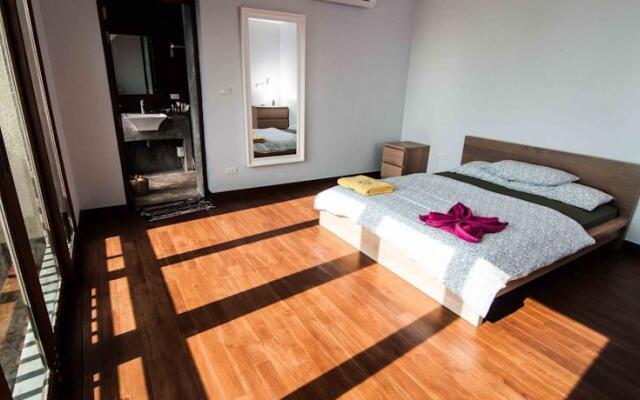 Penn Sunset Villa 9B