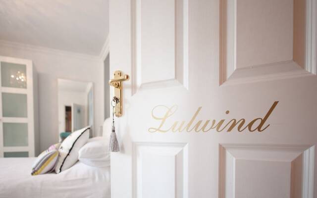 Pinewood Lodge