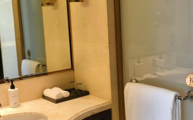 Intercontinental Shijiazhuang by IHG