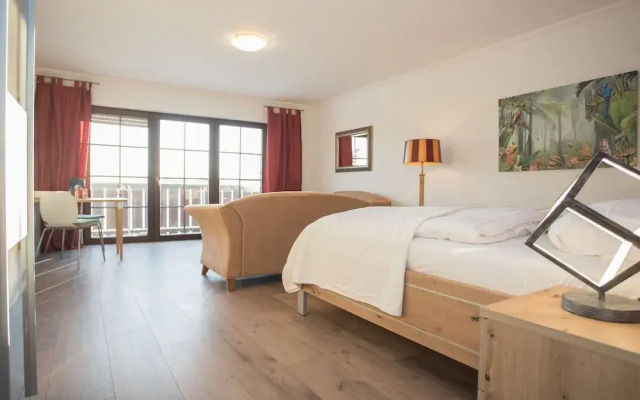 Small Studio in Neuastenberg With Balcony