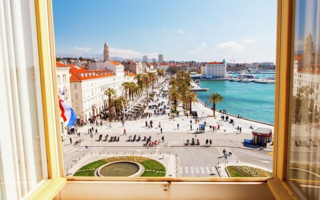 Top of the Tops Center Apartments - extra clean air