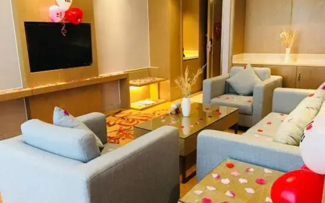 Vienna International Hotel(Haikou East Railway Station& Longfor Paradise Walk Hotel)