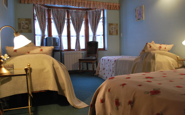 Hosteria Residencia Linares
