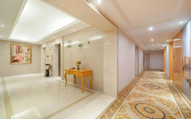 Vienna International Hotel (Zhanjiang Wanda Plaza)