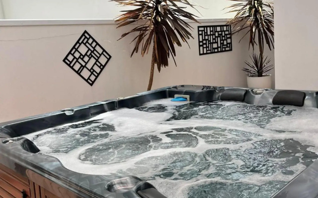 Ultra Stylish Fremantle Area