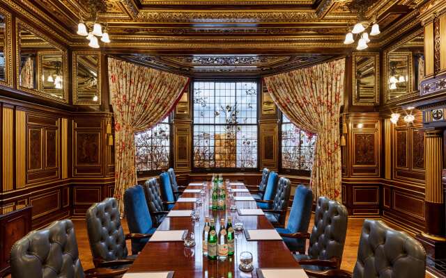 Radisson Blu Hotel, London South Kensington (formerly Vanderbilt)