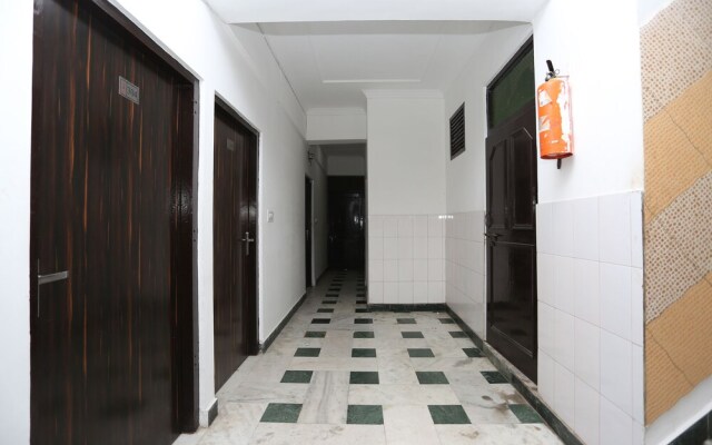 OYO 11539 Hotel Priya