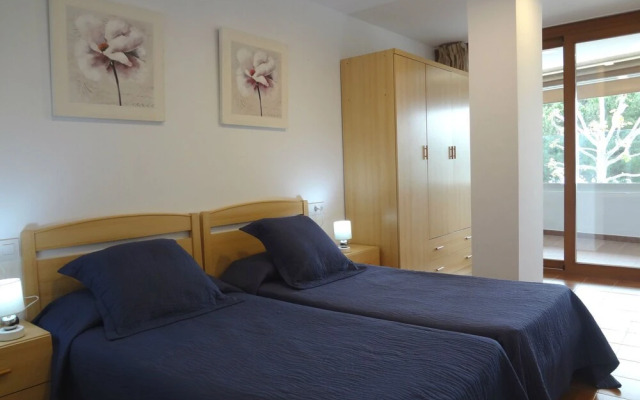 Modern Apartment With Wifi and sea Views