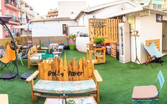 Welcome Benidorm Beach Hostel