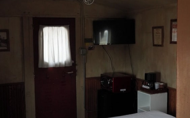 Historic Caboose on Route 66