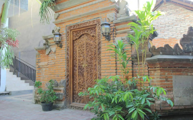 Kaya Culture House