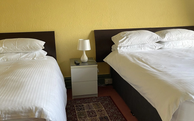 Chimneys Guest House