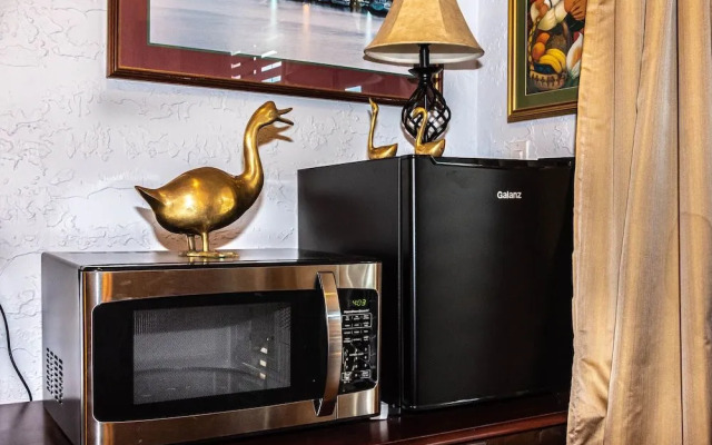 Cypress Fairway Village