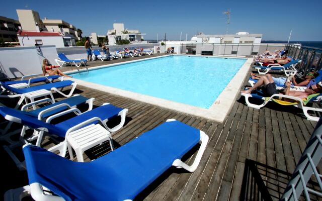 Carvi Beach Hotel