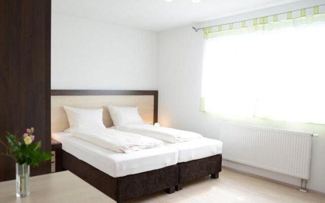 Naturparkhotel & Landgasthof Stromberg