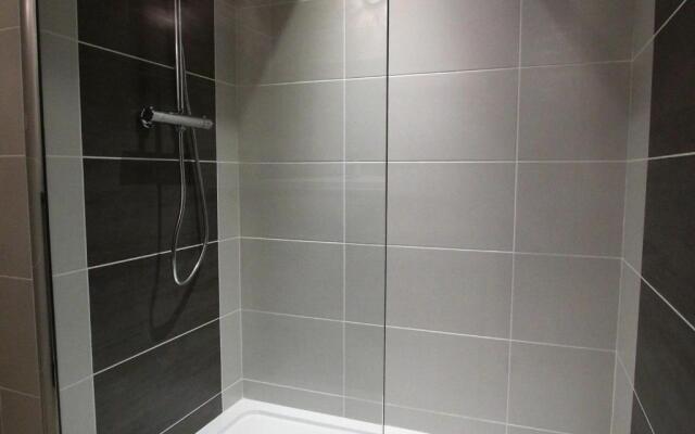 Gîte Lapte, 9 pièces, 23 personnes - FR-1-582-101