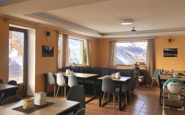 Veranda Hotel