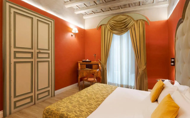 Palazzo Arone dei Baroni di Valentino