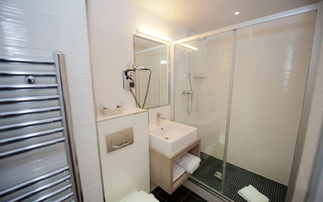 Hotel Saint Charles Paris