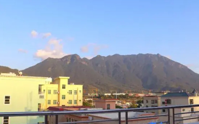 Meichen Elevator Homestay