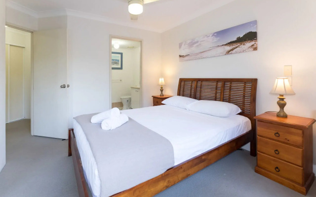 Sanctuary Lake Apartments