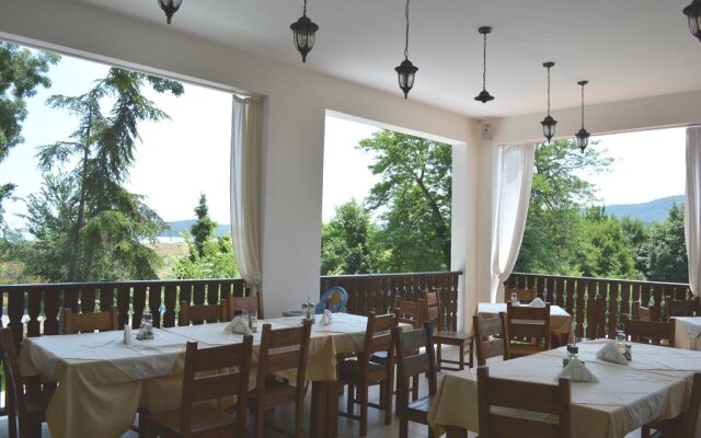 Arkutino Family Resort