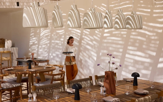 Golden Milos Beach House by Domotel