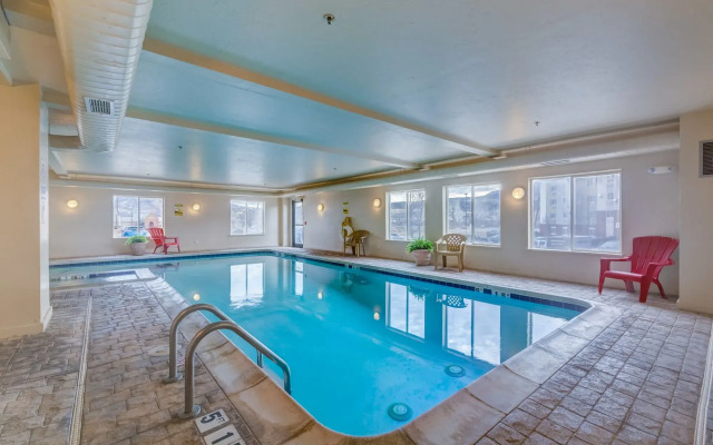 Grand River Hotel