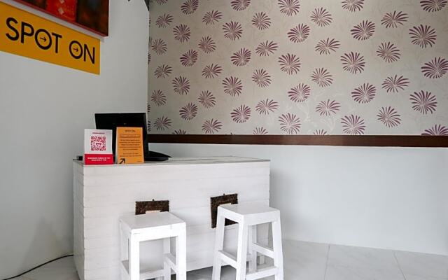 SPOT ON 1944 Inezdior