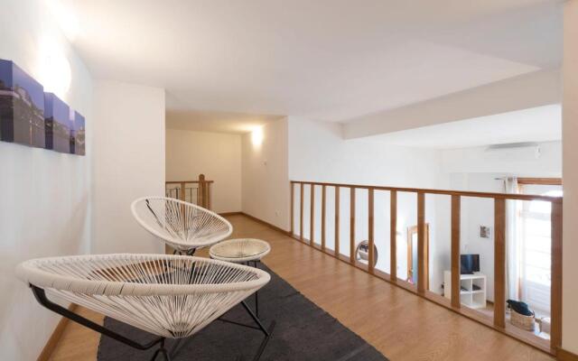 LovelyStay - The Porto Getaway Duplex - Free Parking