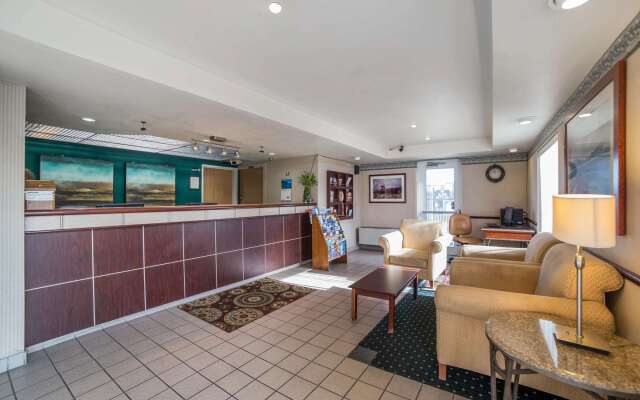 Rodeway Inn & Suites - Nampa