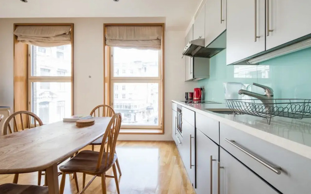 Soulful Central London Apartment