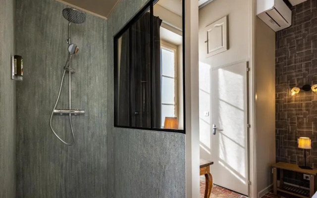 Logis Hostellerie Bressane