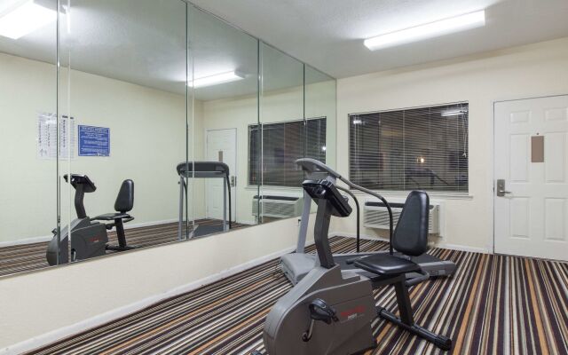 Grand Villa Inn Galleria