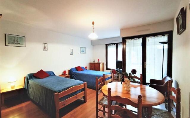 Appartement Aix-les-Bains, 1 pièce, 2 personnes - FR-1-555-1